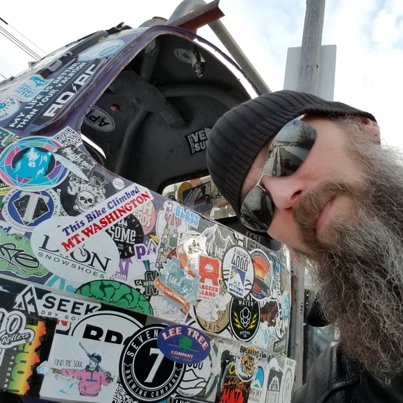 Meet your Posher, Christopher - Picture 4 of 4